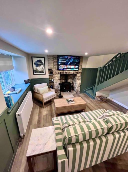 Quaint Cotswold Cottage Chipping Norton Extérieur photo