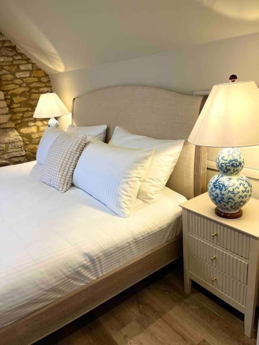 Quaint Cotswold Cottage Chipping Norton Extérieur photo